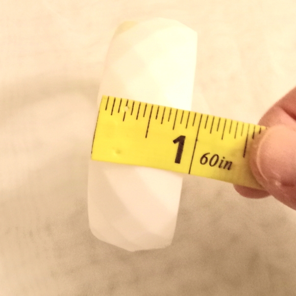 West Germany White Facet Cut White Bangle Lucite Bracelet LAST DAY - Picture 7 of 8
